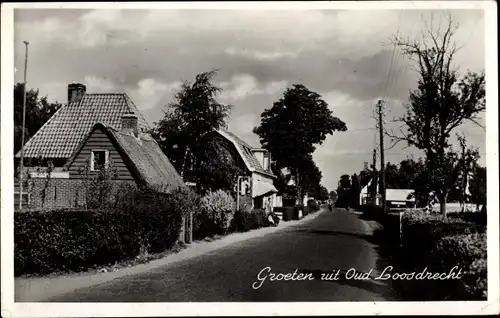 Ak Oud Loosdrecht Nordholland Niederlande, Straßenpartie, Wohnhäuser