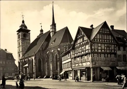 Ak Schmalkalden im Thüringer Wald, Blick zur Kirche, Fachwerkhaus, Motorrad