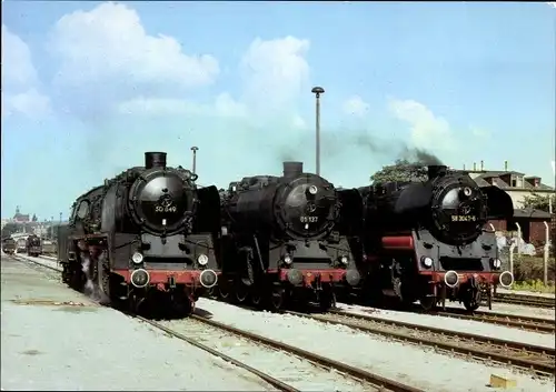 Ak Deutsche Eisenbahn, Fahrzeugausstellung Bf Radebeul Ost, Dampflokomotiven, 50 849, 01 137