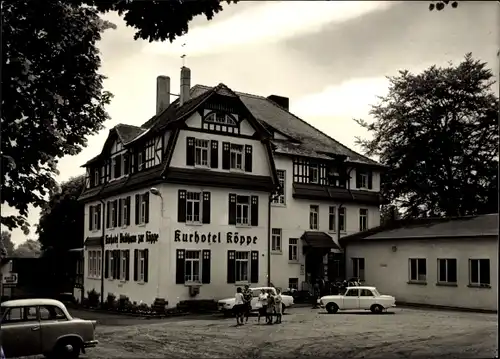 Ak Bad Klosterlausnitz in Thüringen, Kurhotel Köppe, Autos