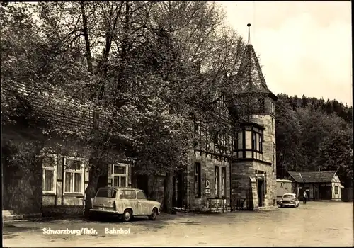 Ak Schwarzburg in Thüringen, Bahnhof, Trabant