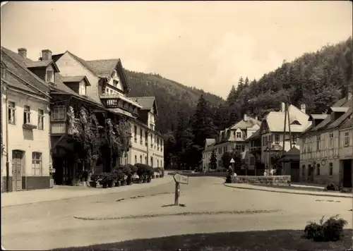 Ak Leutenberg in Thüringen, Partie in der Leninstraße