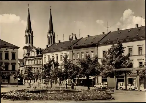 Ak Oelsnitz im Vogtland, Ernst Thälmann Platz, Springbrunnen