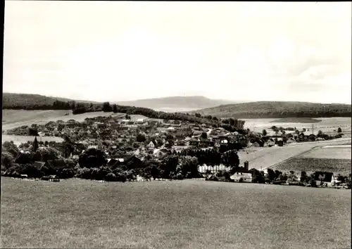 Ak Holtensen Hameln in Niedersachsen, Panoramablick auf die Ortschaft, Felder, Berge