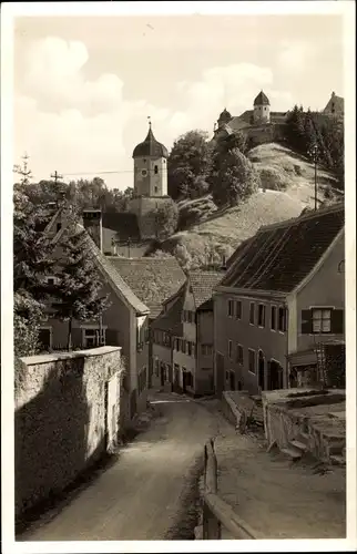 Ak Harburg an der Wörnitz Schwaben, Straßenpartie mit Schloss