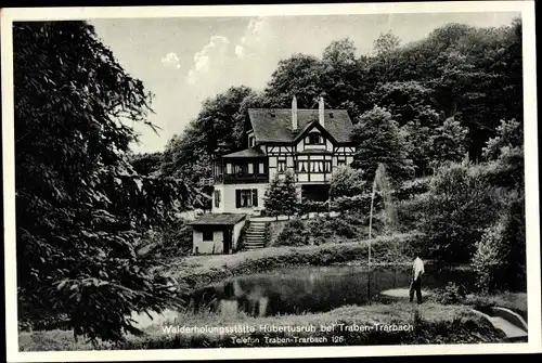 Ak Traben Trarbach an der Mosel, Walderholungsstätte Hubertusruh, Weiher, Garten, Fontäne