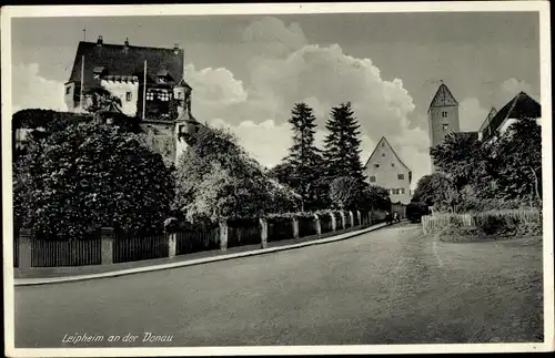 Ak Leipheim an der Donau Schwaben, Straßenpartie, Kirche
