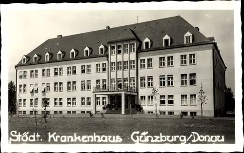 Foto Ak Günzburg an der Donau Schwaben, Städt. Krankenhaus