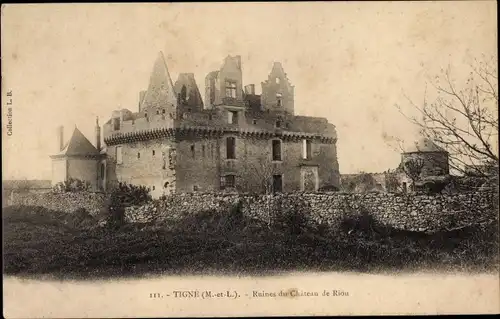 Ak Tigné Maine et Loire, Ruines du Château  de Riou