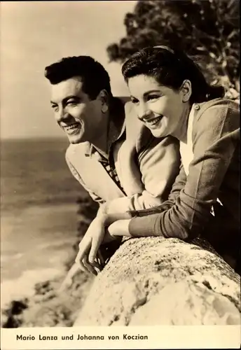 Ak Schauspieler Mario Lanza und Johanna von Koczian, Der Sänger von Capri