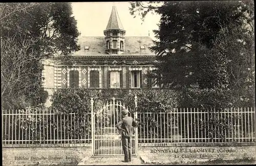 Ak Bonneville la Louvet Calvados, le Château Thiron