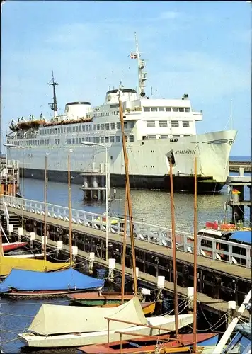 Ak Ostseebad Warnemünde Rostock, Fährschiff Warnemünde im Hafen