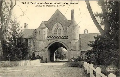 Ak Vernantes Maine et Loire, Entree du chateau de Loroux