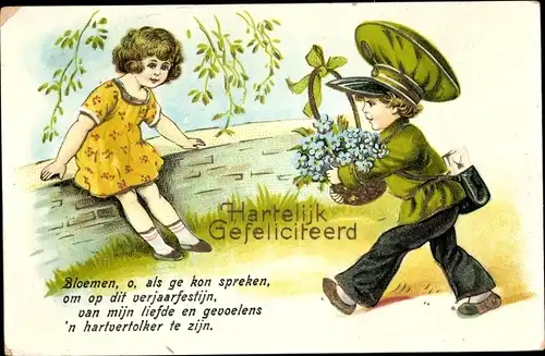 Ak Glückwunsch Geburtstag, Postbote bringt Blumenkorb, Vergissmeinnicht
