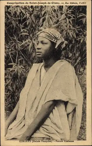 Ak Conakry Konakry Guinea, Congregation de Saint Joseph de Cluny, Femme Kissiense