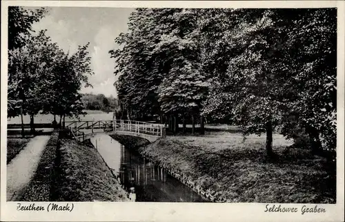 Ak Zeuthen in der Mark, Blick in den Selchower Graben, Brücke