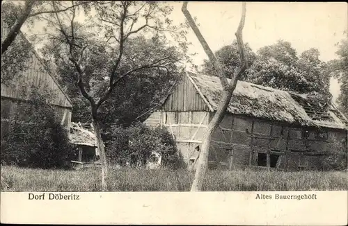 Ak Dallgow Döberitz im Havelland, Truppenübungsplatz, Dorf Döberitz, altes Bauerngegöft
