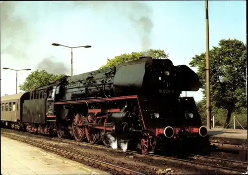 Ak Dampflokomotive, Lok BR 01.5, Q1 224, Im Ostseebezirk, Hbf Stralsund, 1979