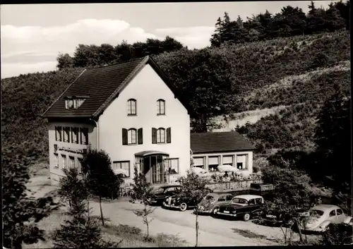 Ak Milspe Ennepetal in Nordrhein Westfalen, Hotel Haus Burgmann, parkende Autos