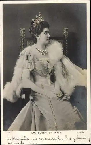 Ak Elena von Montenegro, Königin von Italien, Portrait, Krone