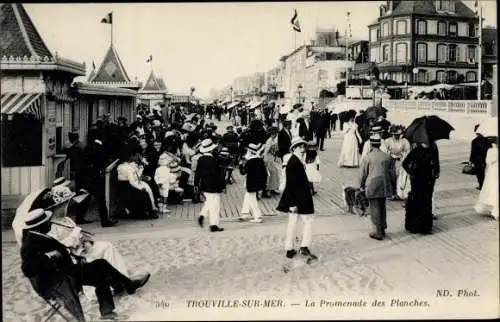 Ak Trouville sur Mer Calvados, La Promenade des Planches