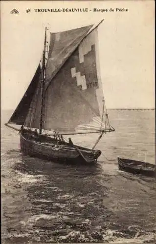 Ak Trouville Deauville Calvados, Barque de Peche