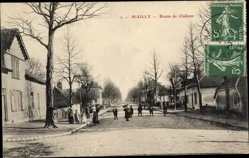 Ak Mailly le Camp Aube, Route de Chalons