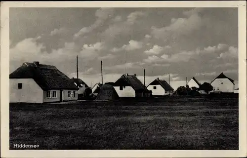 Ak Insel Hiddensee in der Ostsee, Reetdachhäuser