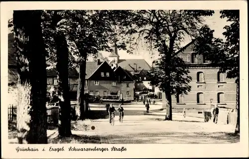 Ak Grünhain Beierfeld im Erzgebirge Sachsen, Schwarzenberger Straße, Kirche