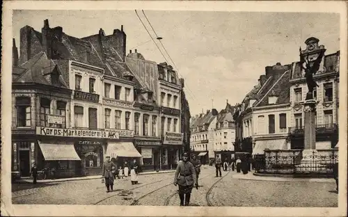 Ak Douai Nord, Thiersplatz, Friedenssäule, Korps Marketenderei, Coiffeur