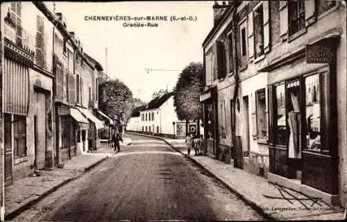 Ak Chennevières sur Marne Val de Marne, Grande Rue