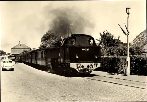 Ak Ostseebad Kühlungsborn, Bäderbahn Molli, Lokomotive 99 321, Auto