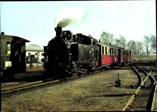 Ak Radeburg in Sachsen, Sonderzug, Traditionsbahn Radebeul Ost Radeburg, Dampflokomotive 99 713