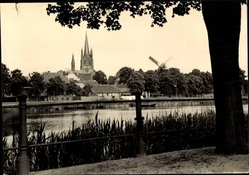 Ak Werder an der Havel, Blick zur Insel, Kirche, Windmühle