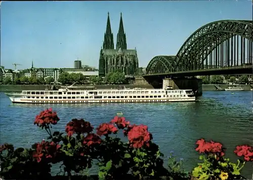 Ak Köln am Rhein, Dom, Dampfer in Fahrt