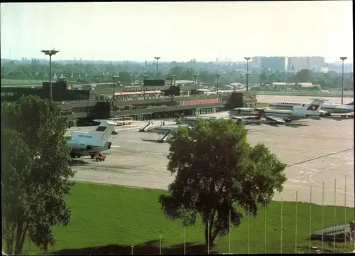 Ak Schönefeld bei Berlin, Flughafen, Passagierflugzeuge, Interflug