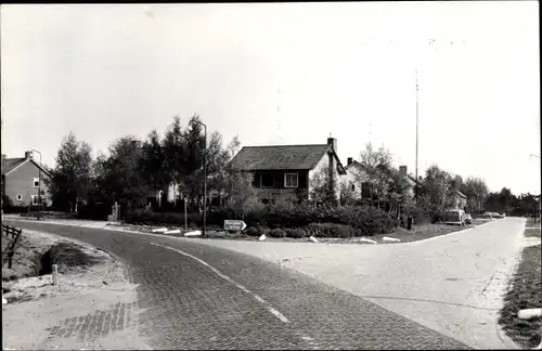 Ak Riethoven Südholland Niederlande, Hoek Gildestr.-Tonterstr.