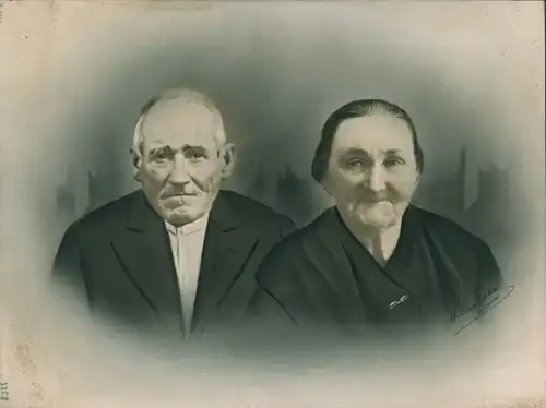 Foto Combalié, Henri, Tolouse, Portrait, alter Mann und alte Frau