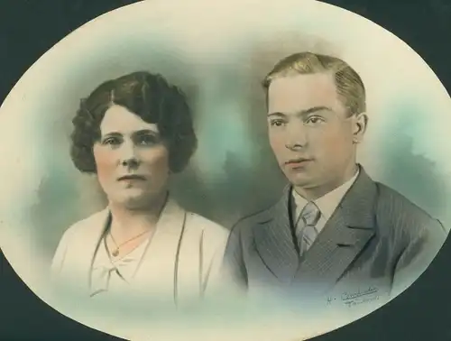 Foto Combalié, Henri, Tolouse, Portrait, junger Mann und junge Frau