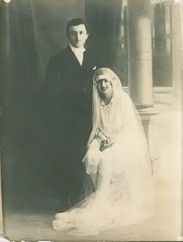 Foto Hochzeitspaar, Portrait, Mann und Frau