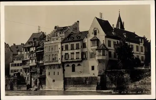 Ak Bâle Basel Stadt Schweiz, Alte Häuser am Rhein