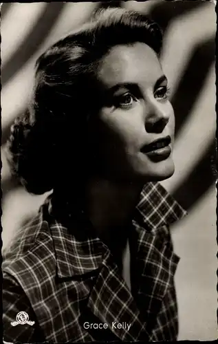 Ak Schauspielerin Grace Kelly, Portrait