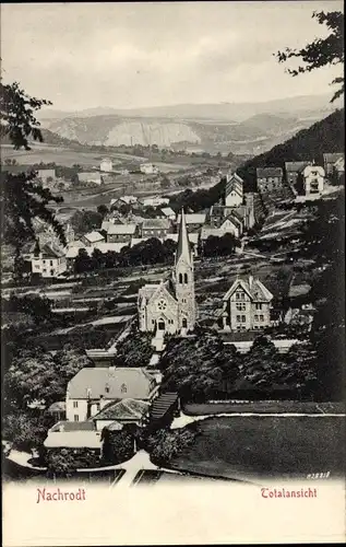 Ak Nachrodt Wiblingwerde im Sauerland, Totalansicht von Ortschaft, Kirche