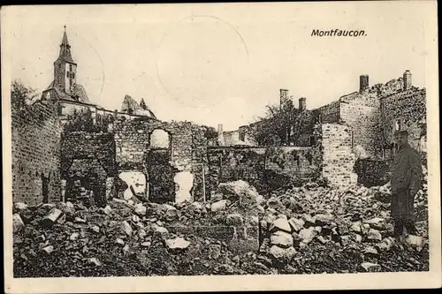 Ak Montfaucon Meuse, Ruinen, zerstörte Häuser, Fotomontage Soldat