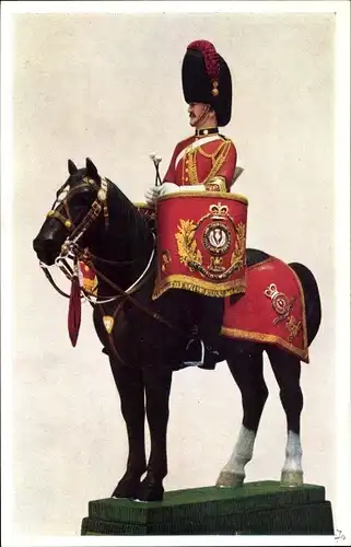 Ak Drum Horse, The Royal Scots Greys, 2nd Dragons, 1905, Statuette carved in oak