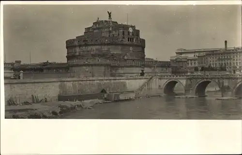 Foto Ak Roma Rom Lazio, S. Angelo, Brücke, Engelsburg