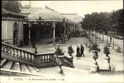 Ak Vittel Lothringen Vosges, La Promenade et les Jardins