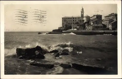 Ak Nervi Genova Genua Liguria, Mareggiata, Brandung, Küstenpartie, Teilansicht