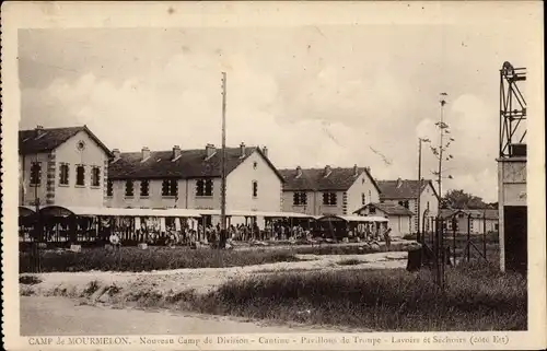 Ak Camp de Chalons Camp de Mourmelon Marne, Cantine, Pavillon des Troupe, Lavoirs et Séchoirs