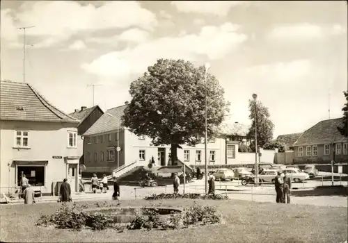 Ak Mirow Mecklenburgische Seenplatte, Johannes R. Becher Platz